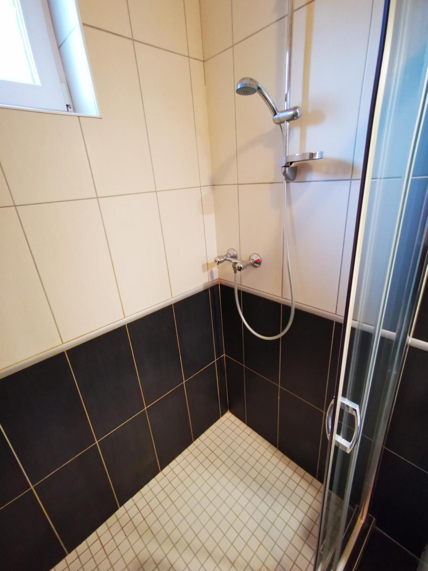 Mate Apartman Gyula Exteriör bild