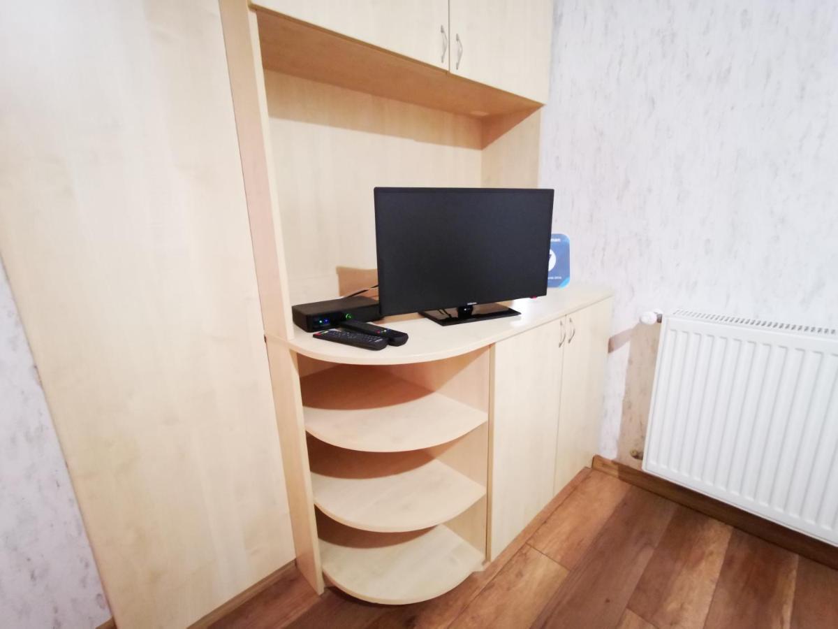 Mate Apartman Gyula Exteriör bild